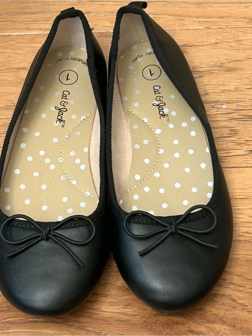 Cat & Jack Girls Black Bow Ballet Flats Size 1